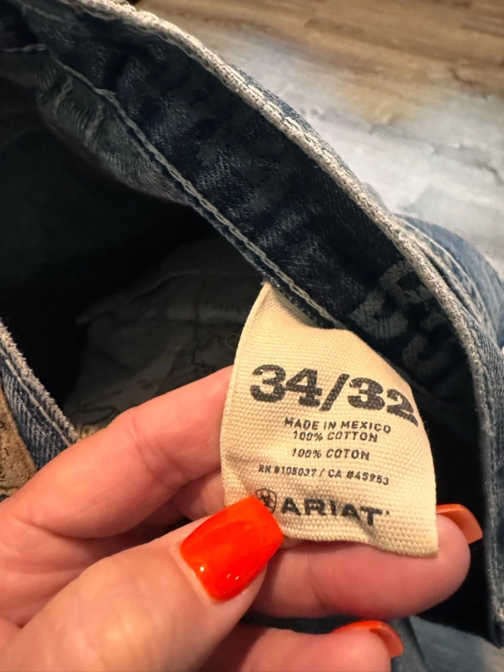Ariat men’s jeans, 34x32.